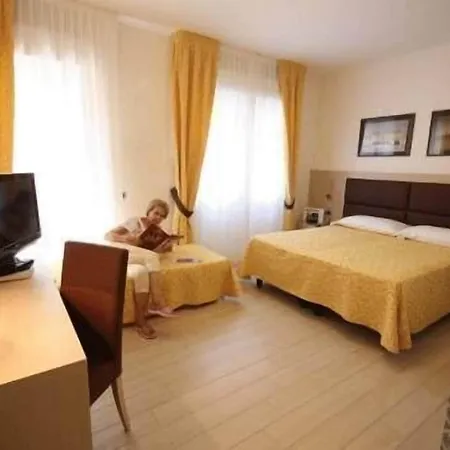Hotel La Pergola Di Venezia Lido de Venecia Exterior foto